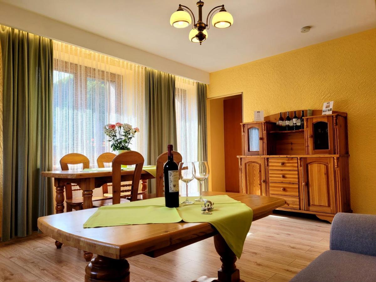Bed & Breakfast Lesny Dwor