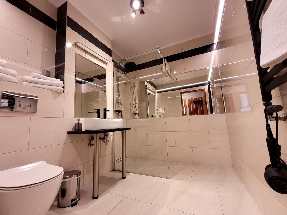 Bed & Breakfast Lesny Dwor 4*